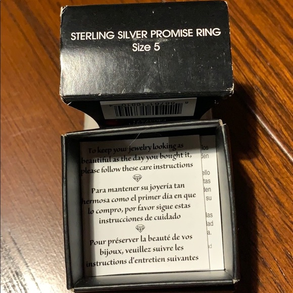 Promise ring - Picture 2 of 2